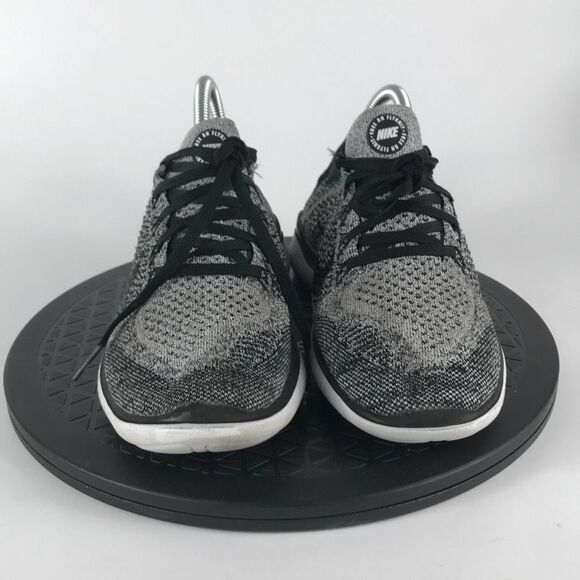 Nike Free RN Flyknit Oreo Black/White Running Shoes 942839-101 Women’s Size 7 - Picture 2 of 12